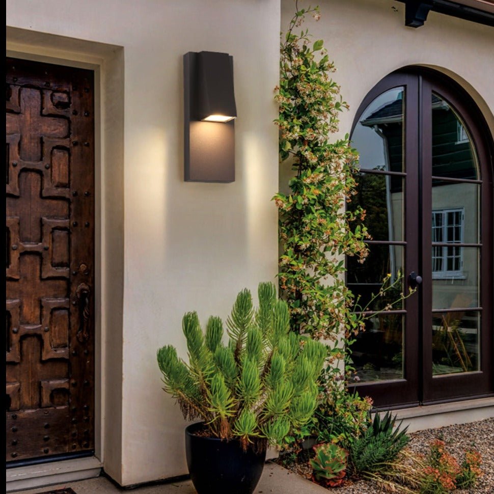 Graham | Outdoor LED Wall Light - ELVI HOME