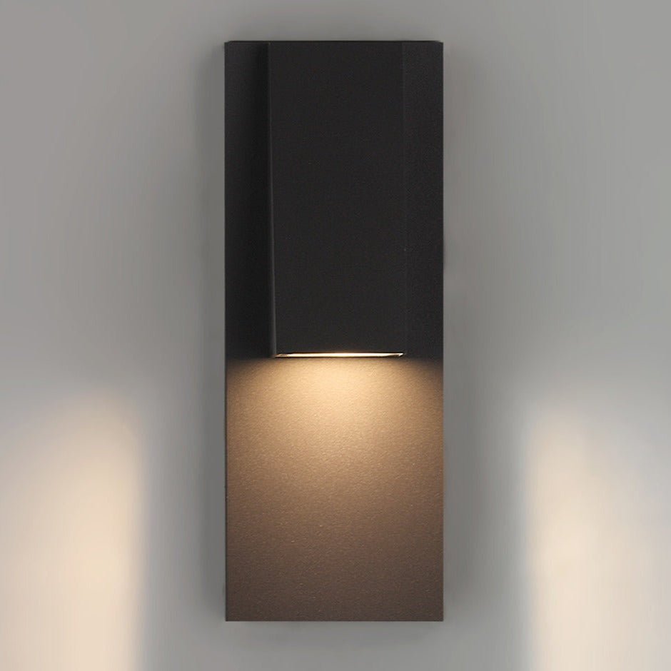 Graham | Outdoor LED Wall Light - ELVI HOME